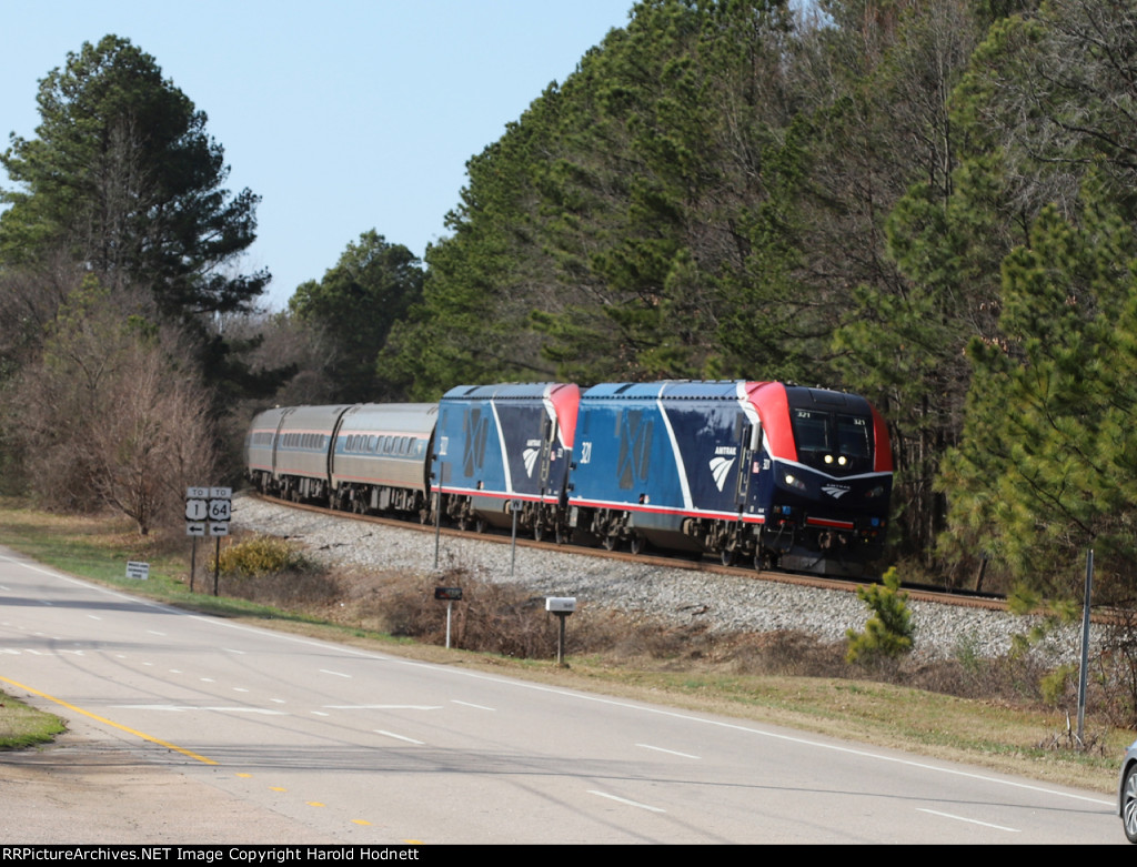 AMTK 321 & 322 lead a late train P092-01 northbound